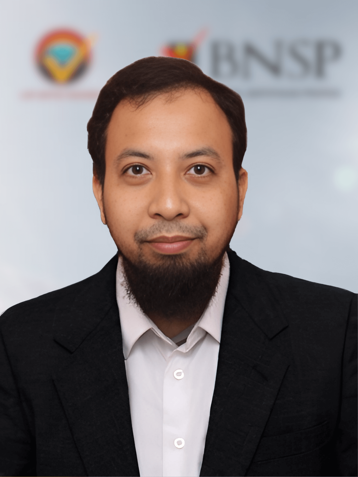 Prolessara Prasodjo, S.Si, M.T.